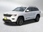 2017 Grand Cherokee Thumbnail 3
