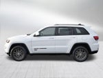 2017 Grand Cherokee Thumbnail 4