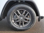 2017 Grand Cherokee Thumbnail 15