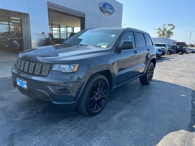 2017 Jeep Grand Cherokee 4X4 Laredo 4DR SUV