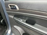 2017 Grand Cherokee Thumbnail 11