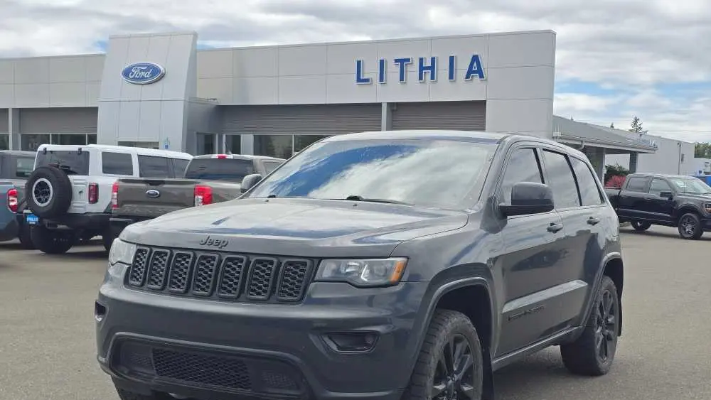 2017 Jeep Grand Cherokee Laredo E