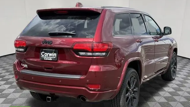 2019 Jeep Grand Cherokee Laredo