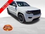 2019 Grand Cherokee Thumbnail 4