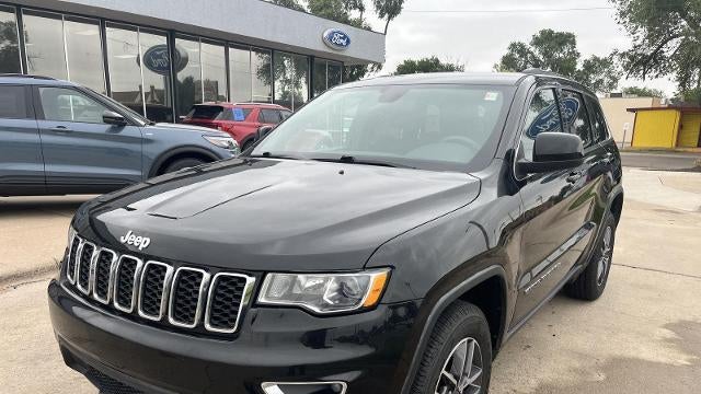 2019 Jeep Grand Cherokee Laredo