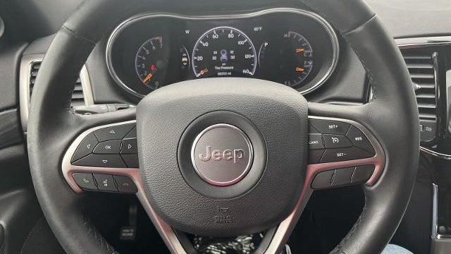 2019 Jeep Grand Cherokee Laredo