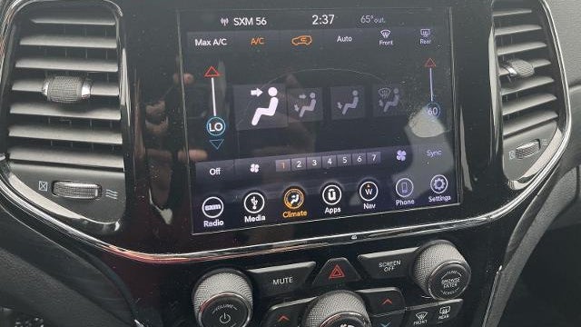2019 Jeep Grand Cherokee Laredo