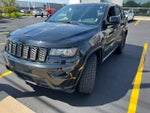 2019 Grand Cherokee Thumbnail 2