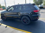 2019 Grand Cherokee Thumbnail 7