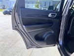 2020 Grand Cherokee Thumbnail 18