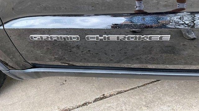 2020 Jeep Grand Cherokee Laredo