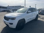 2020 Grand Cherokee Thumbnail 3