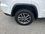 2020 Grand Cherokee Thumbnail 16