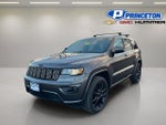 2020 Grand Cherokee Thumbnail 3
