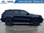 2021 Grand Cherokee Thumbnail 3