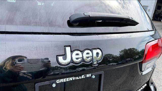 2021 Jeep Grand Cherokee Laredo E