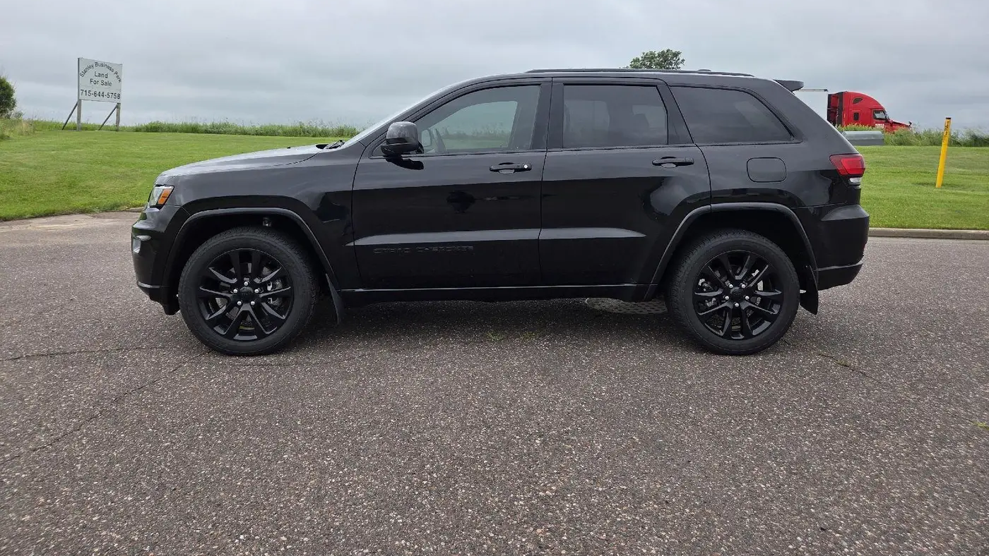 2021 Jeep Grand Cherokee Laredo E