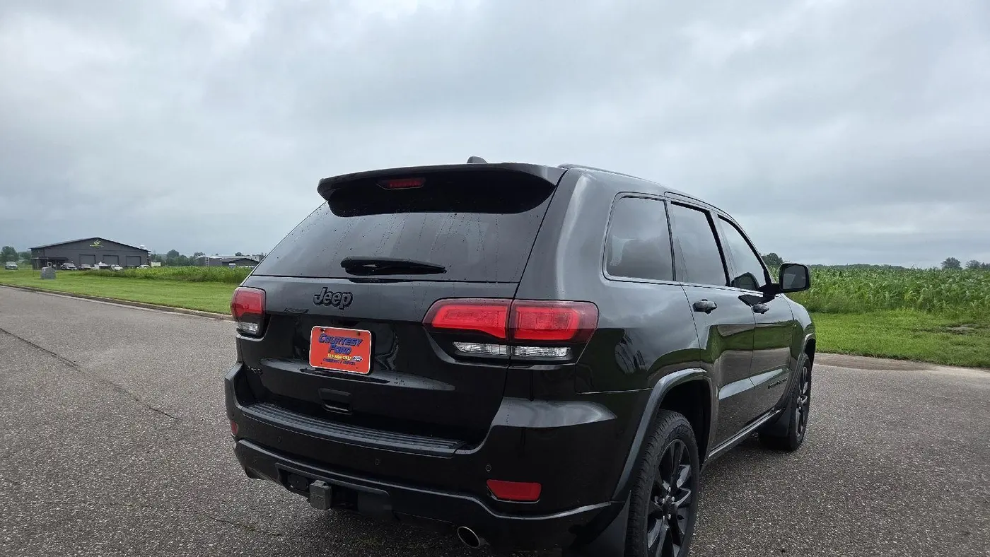 2021 Jeep Grand Cherokee Laredo E