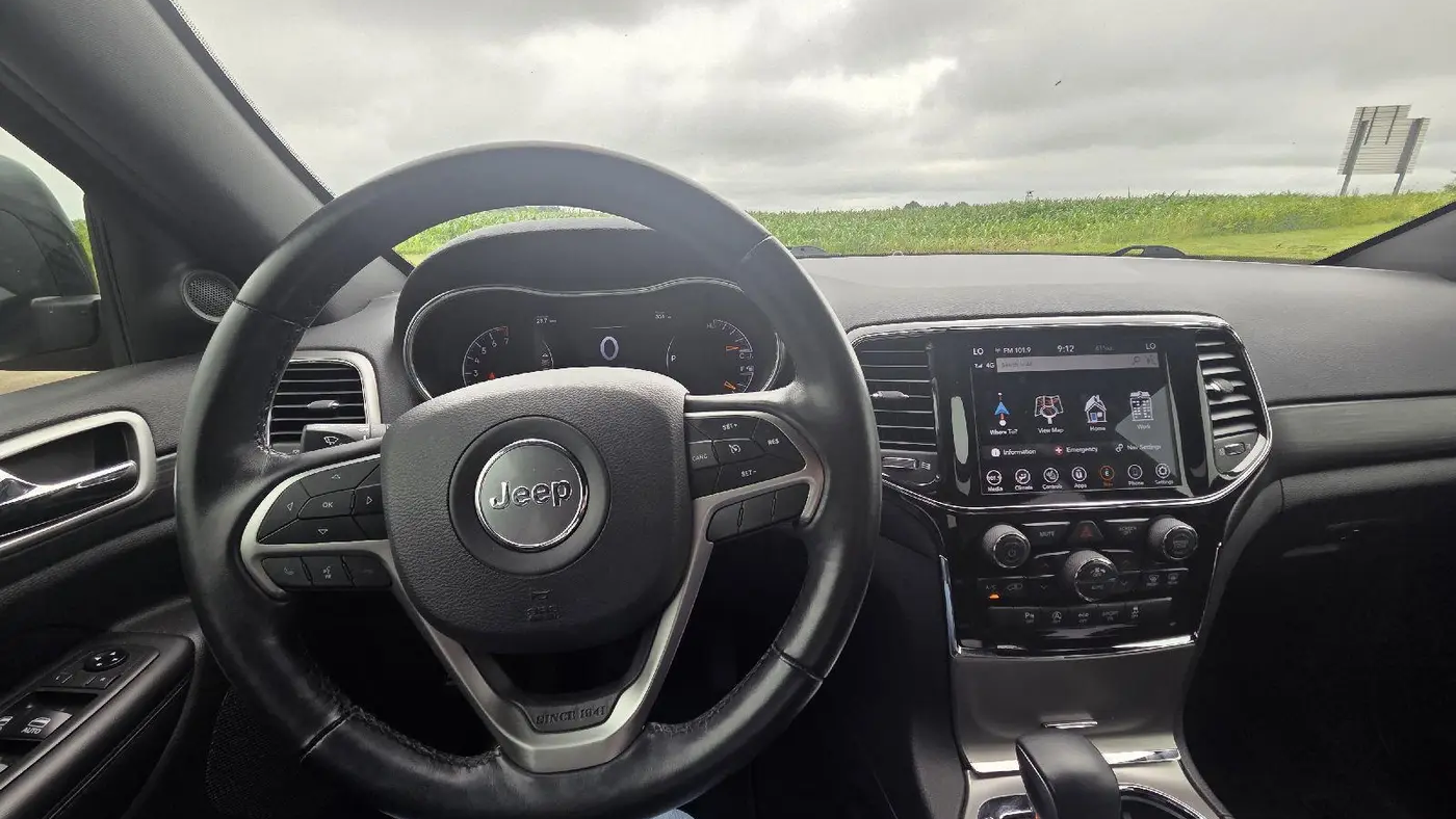 2021 Jeep Grand Cherokee Laredo E