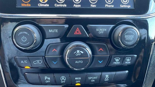 2022 Jeep Grand Cherokee WK Laredo E
