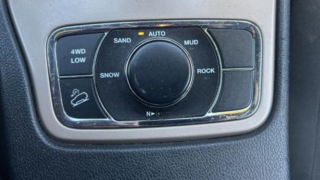 2016 Jeep Grand Cherokee Laredo E