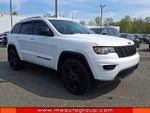 2019 Grand Cherokee Thumbnail 6