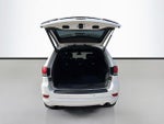 2019 Grand Cherokee Thumbnail 26