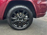 2017 Grand Cherokee Thumbnail 9