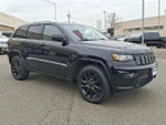 2017 Grand Cherokee Thumbnail 3