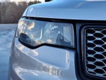 2017 Grand Cherokee Thumbnail 9