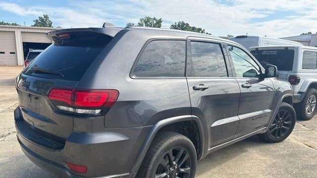 2018 Jeep Grand Cherokee Laredo E