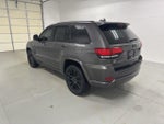 2019 Grand Cherokee Thumbnail 4