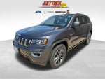 2019 Grand Cherokee Thumbnail 1