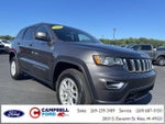 2020 Grand Cherokee Thumbnail 1