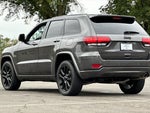 2021 Grand Cherokee Thumbnail 6