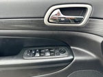 2021 Grand Cherokee Thumbnail 11