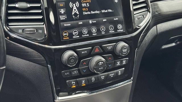 2022 Jeep Grand Cherokee WK Laredo E