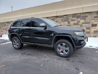 Photo of a 2013 Jeep Grand Cherokee 4X4 Laredo 4DR SUV for sale