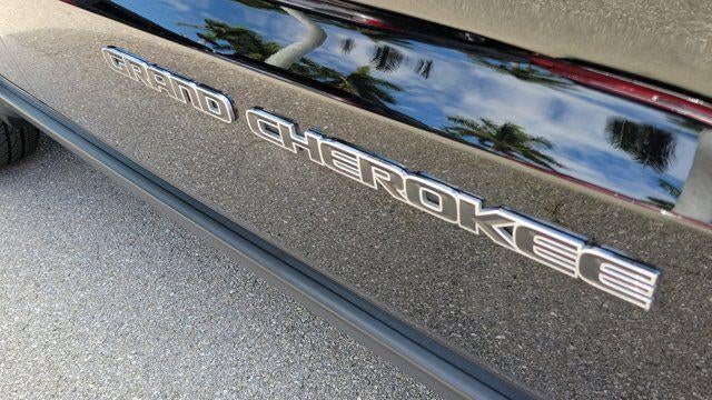 2017 Jeep Grand Cherokee Laredo E