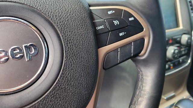 2017 Jeep Grand Cherokee Laredo E