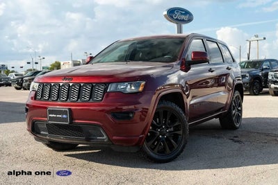 2018 Jeep Grand Cherokee 4X4 Laredo 4DR SUV