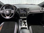 2018 Grand Cherokee Thumbnail 15