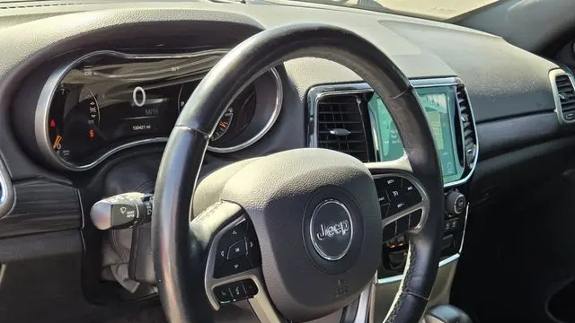 2019 Jeep Grand Cherokee Laredo