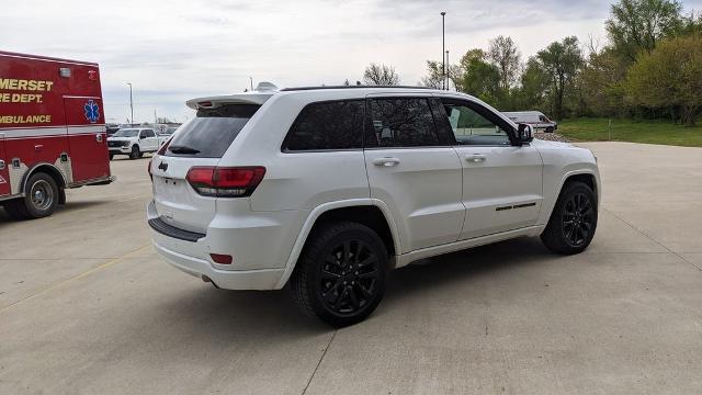 2019 Jeep Grand Cherokee Laredo