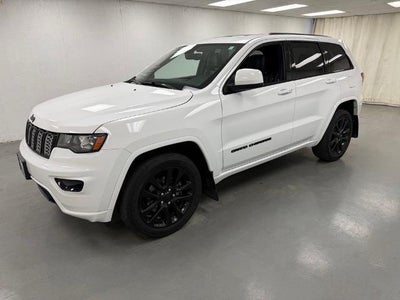 Photo of a 2019 Jeep Grand Cherokee 4X4 Laredo 4DR SUV for sale