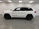 2019 Grand Cherokee Thumbnail 2