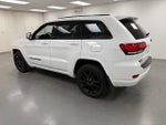 2019 Grand Cherokee Thumbnail 3