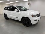 2019 Grand Cherokee Thumbnail 7