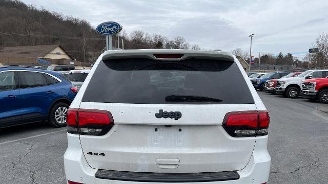 2019 Jeep Grand Cherokee Laredo