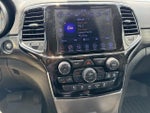 2020 Grand Cherokee Thumbnail 12